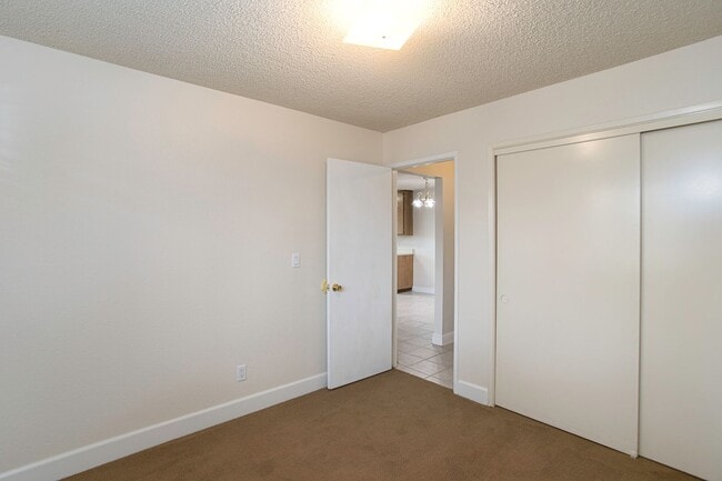 Building Photo - 3350 Santa Maria Way