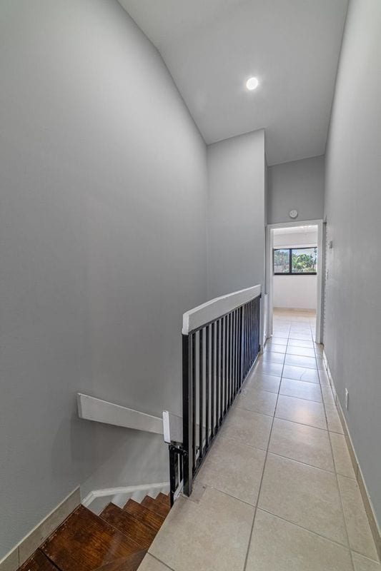 Building Photo - 2720 S Oakland Forest Dr