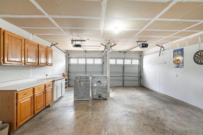 Building Photo - 4015 Iriona Bend