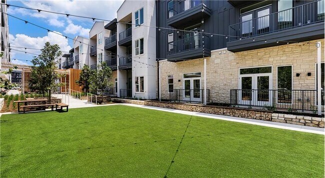 Building Photo - 5902 Westminster Dr