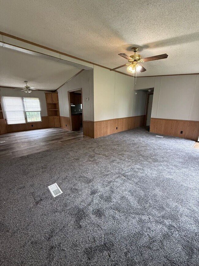 Building Photo - Spacious Country Living in Haysville Kansas