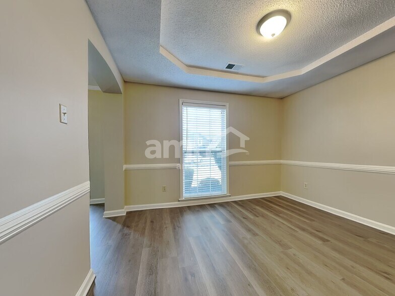 Building Photo - 7562 Sandy Brook Cv