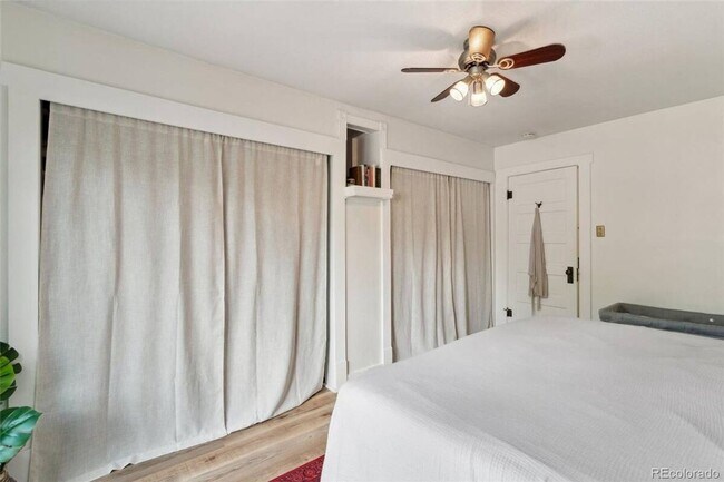 Building Photo - 326 N Logan Ave