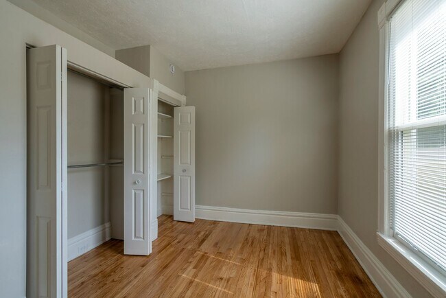 Building Photo - 258 Quimby St NE