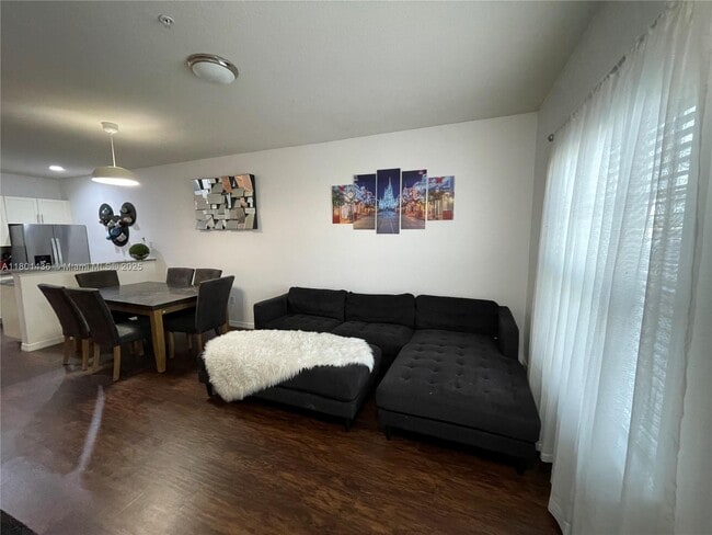 Building Photo - 3202 Cupid Pl