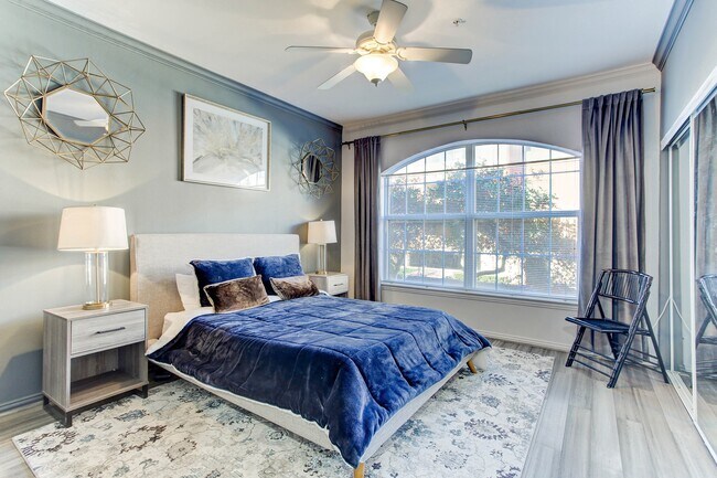 Building Photo - 2111 Welch St