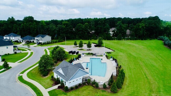 Building Photo - 146 Willow Grove Ln