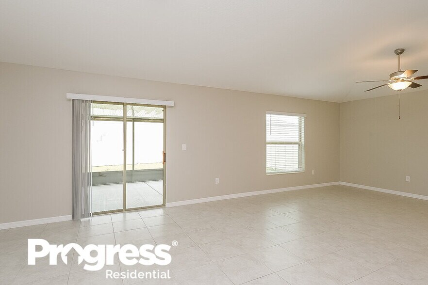 Building Photo - 5518 Rainwood Meadows Dr