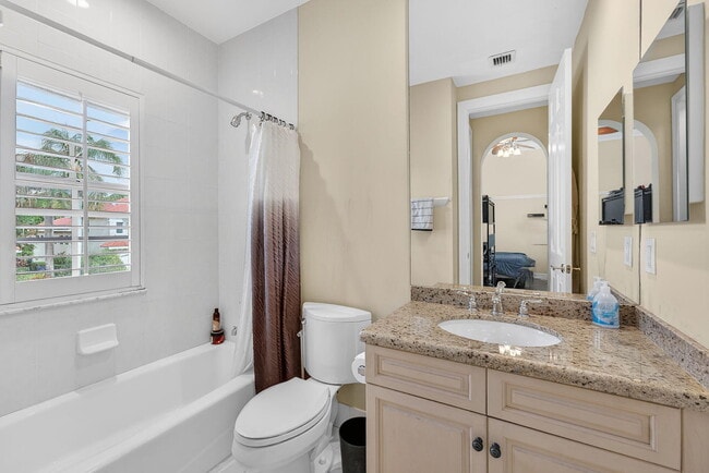 Building Photo - 7162 Vía Firenze