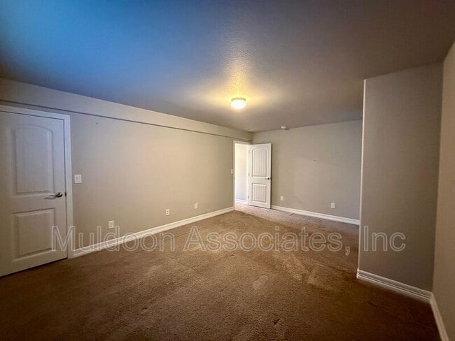 Building Photo - 12765 Winding Glen Ln