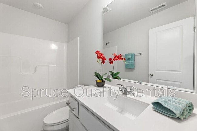 Building Photo - 1015 Red Wing Dr