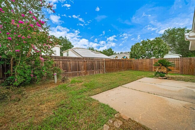 Building Photo - 4826 Cliffpoint Ct