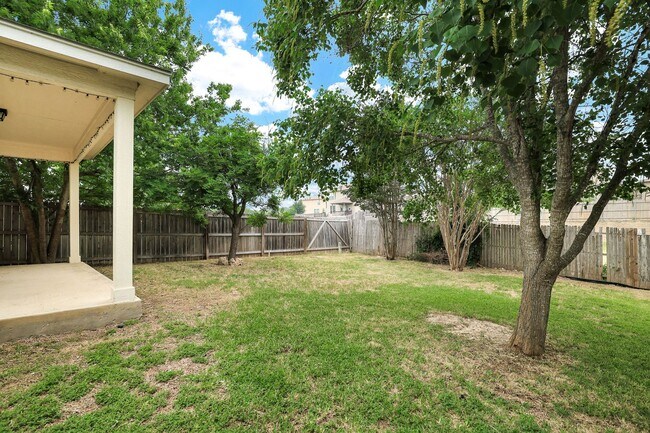 Building Photo - ***APPLICATION CURRENTLY UNDER REVIEW***Tw...