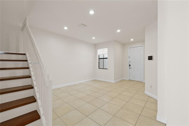 Building Photo - 10335 W 34th Ct
