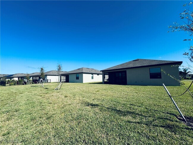 Building Photo - 14636 Palamos Cir