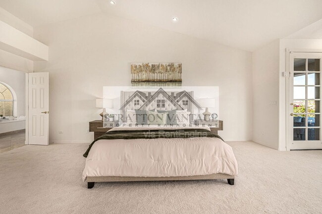 Building Photo - 15848 E Brodiea Dr