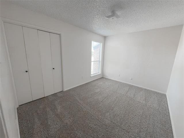 Building Photo - 4825 Diaz Ave