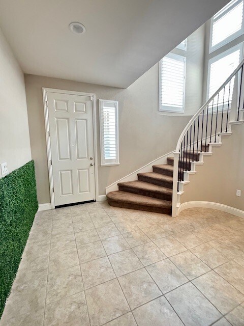 Building Photo - 2764 Rio Seco Dr