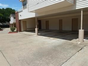 Building Photo - 1103 Dulles Ave