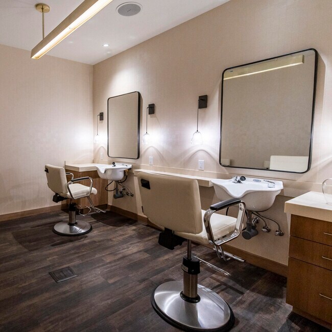 Building Photo - 7943 Talavera Pl