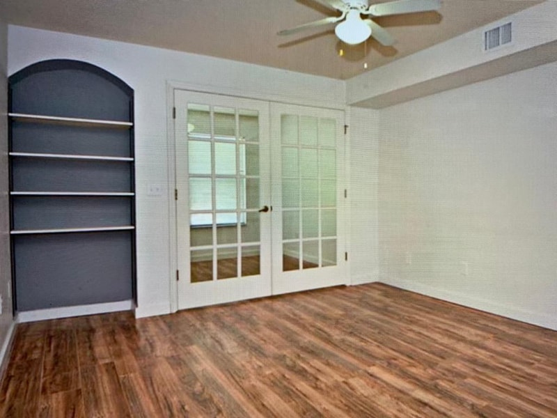 Building Photo - 832 Camargo Way