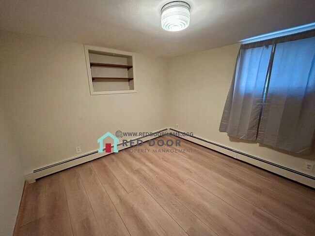 Building Photo - 3115 8th Ave N