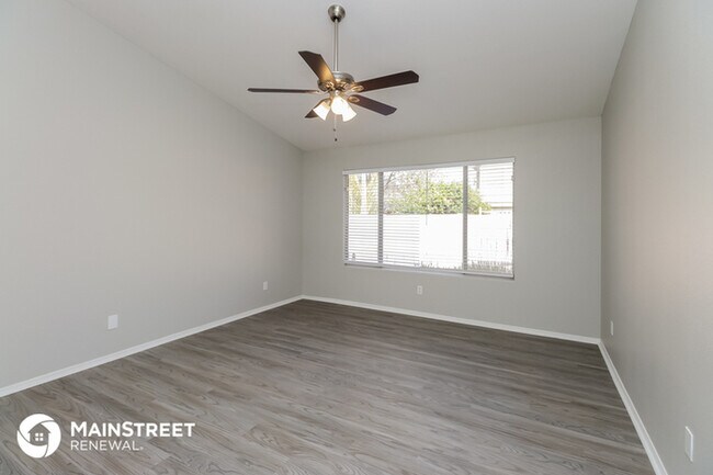 Building Photo - 4138 E San Remo Ave