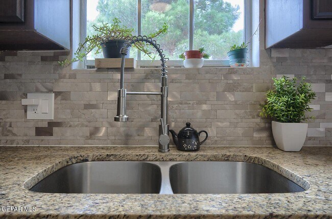 Building Photo - 1844 Jack Nicklaus Dr