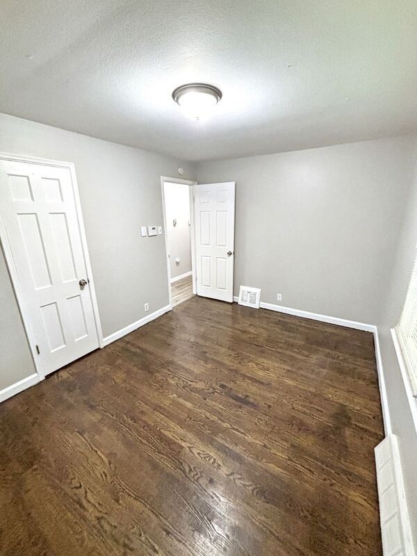 Building Photo - 1132 Kilgore Dr