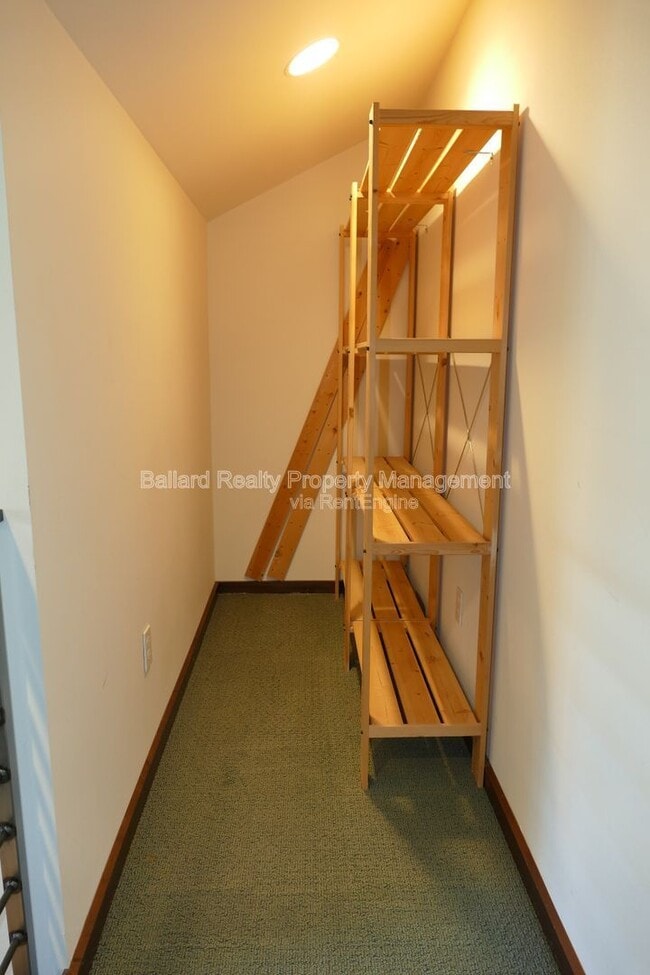 Building Photo - 839 NW 63rd St