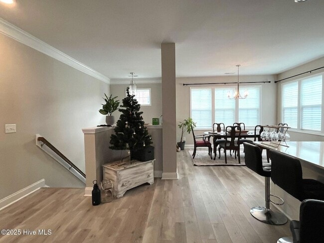 Building Photo - 60 Brownstone Ln