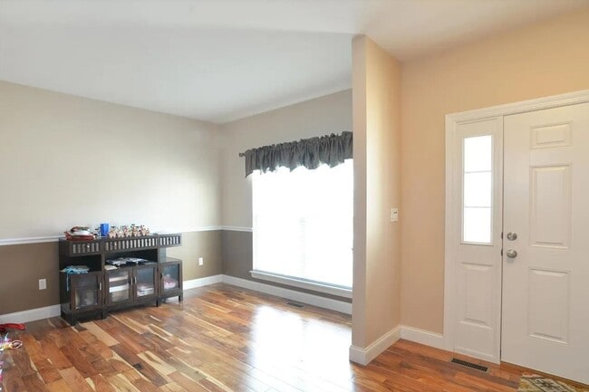 Building Photo - 1425 Red Oak Plantation Dr