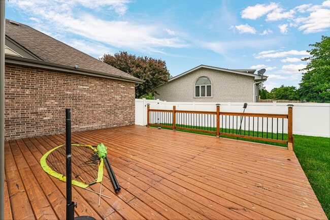 Building Photo - 17739 Peacock Ln