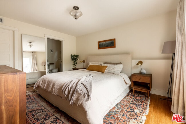 Building Photo - 6271 Saylin Ln