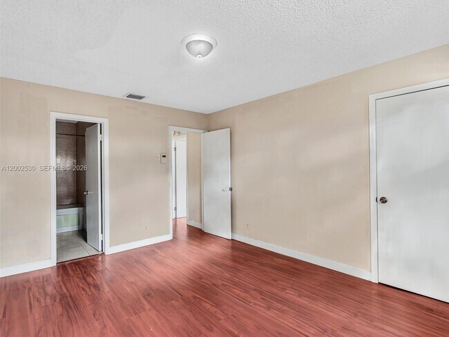 Building Photo - 5710 NW 21st St