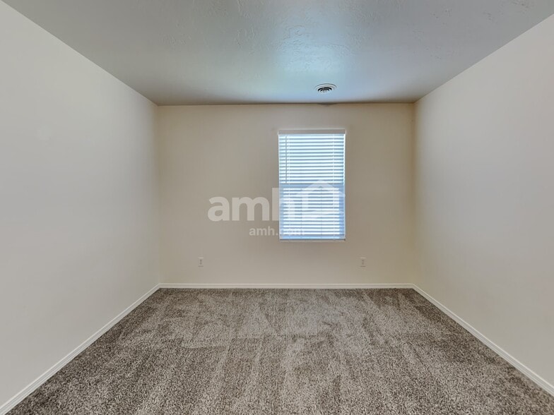 Building Photo - 19637 Cumberland Way