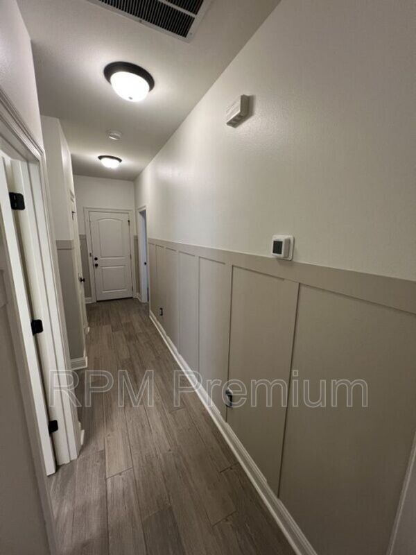Building Photo - 18945 Corlis Grn Dr