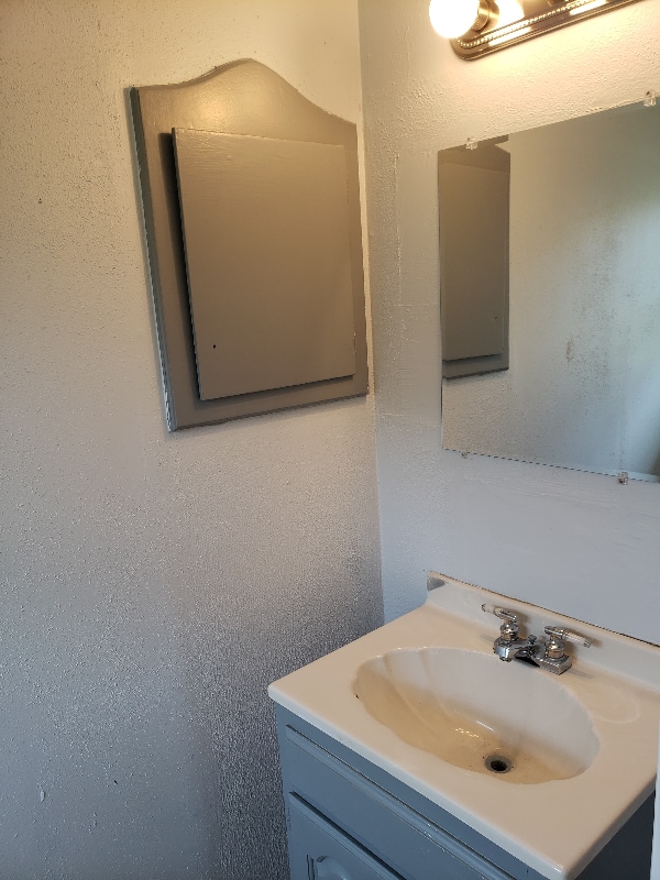 Building Photo - 4316 S Wofford Ave