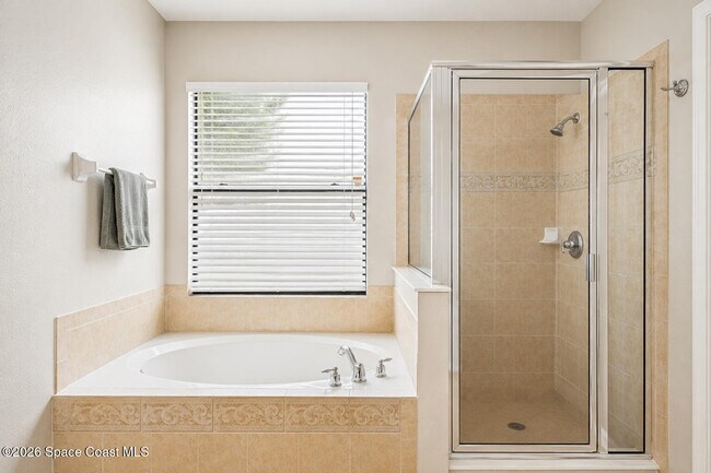 Building Photo - 551 Loxley Ct