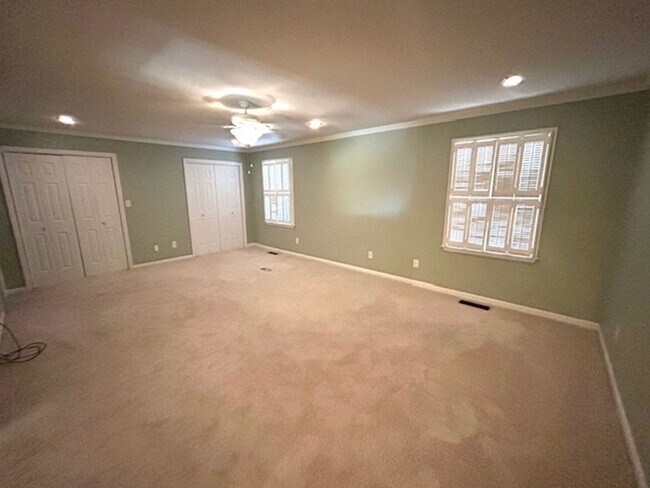 Building Photo - Prime Madison Location – Home for Rent