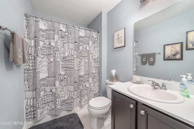 Building Photo - 14575 Needham Dr