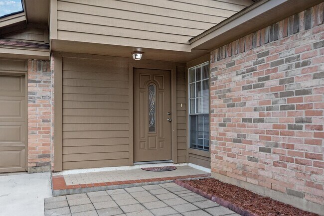 Building Photo - 11818 Westwold Dr