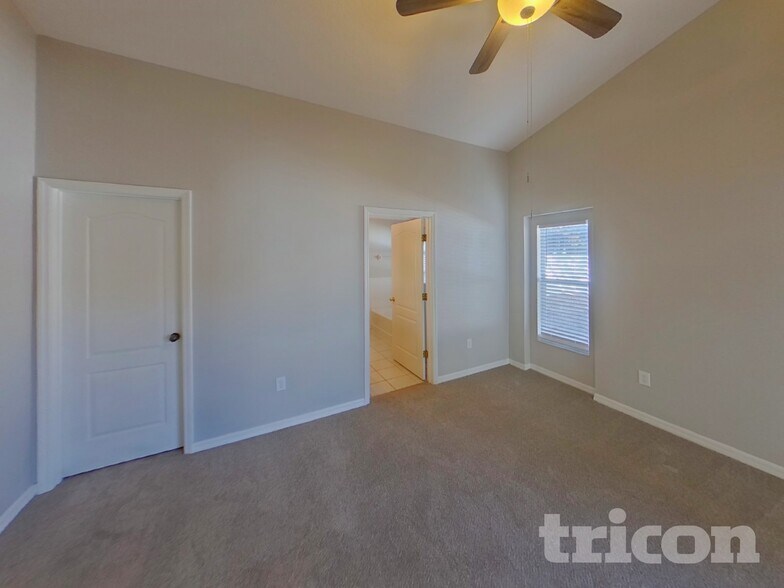 Building Photo - 6926 Waterbrook Ct