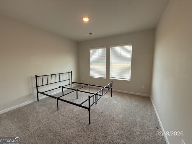 Building Photo - 333 S Point Blvd