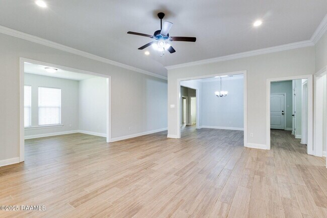 Building Photo - 219 Finnegan Way