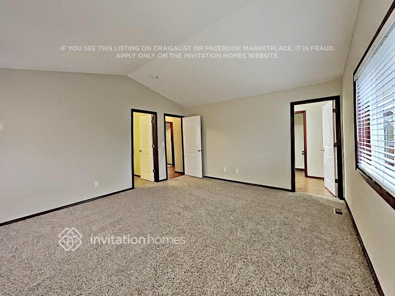 Building Photo - 17812 82nd Dr NE