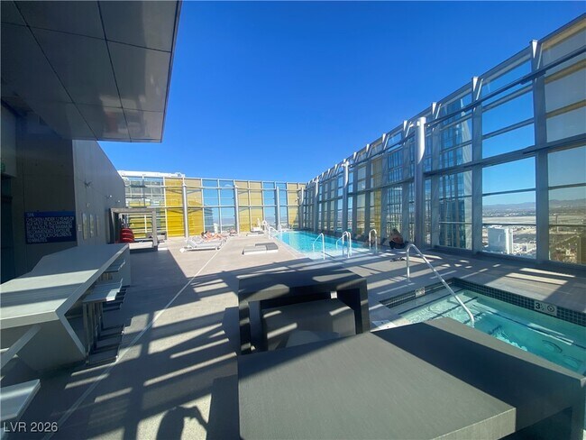 Building Photo - 3726 S Las Vegas Blvd