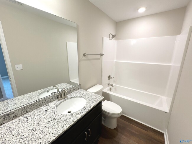 Building Photo - 228 Hibiscus Dr