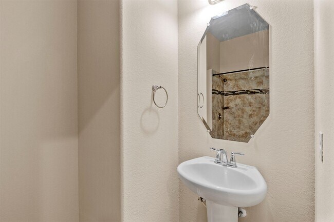 Building Photo - 22023 Flashing Ridge