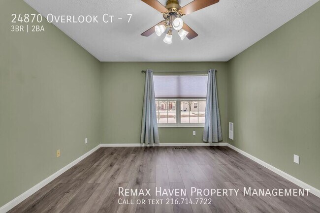 Building Photo - 24870 Overlook Ct